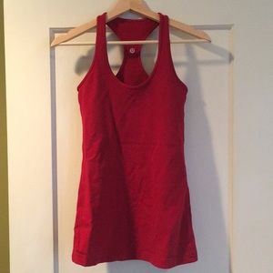 Lululemon racerback top size 6